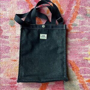 LEE x Inisfree korea limited edition tote
